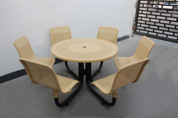 Quality Commercial Metal Picnic Table And Chair Set Round Shape Weather Resistant for sale