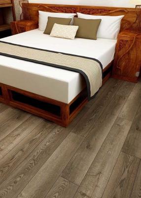 China Residential Non Toxic Self Adhesive PVC Floor Planks for sale