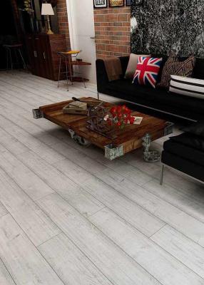 China Residential Formaldehyde Free SPC Vinyl Plank Flooring for sale