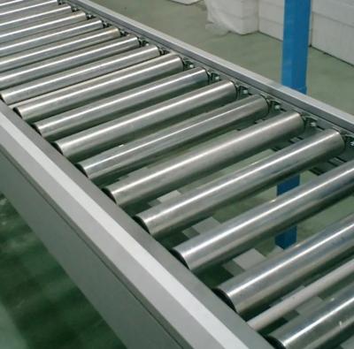 China 2000mm Length Stainless Steel 304 Roller Conveyor For Whole Packaging Line Connections for sale