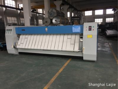 China Máquina passando automática caloroso de Flatwork Ironer do rolo profissional para a lavanderia à venda
