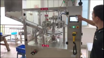Китай Semi автоматическая косметическая завалка трубки 4000BPH и герметизируя машина продается
