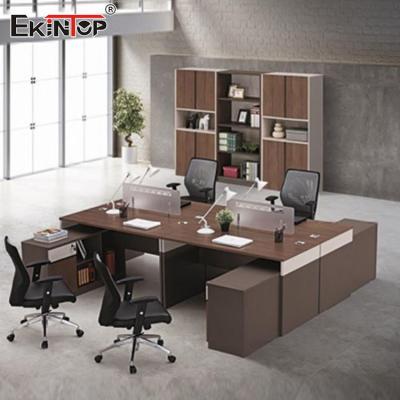 China Cubículos multifuncionales del escritorio de oficina, escritorio de madera del puesto de trabajo para el vendedor de oficina en venta