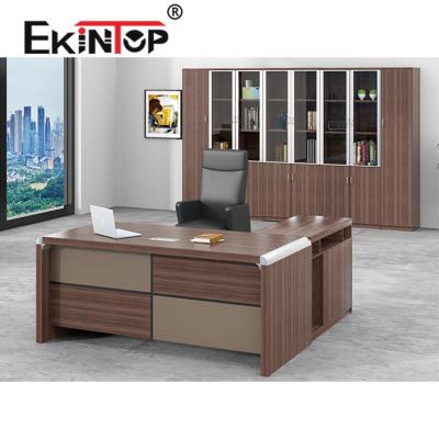 中国 ボスCEOマネージャーエグゼクティブのためのL字型木製オフィステーブル3mmポリ塩化ビニルエッジ 販売のため