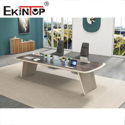 China Modern Office Conference Table Luxury Rectangle Wooden Meeting Room Table for sale