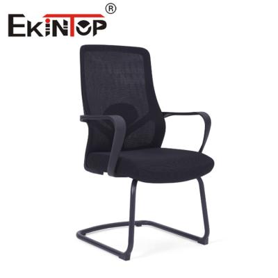 China Malla Seat ergonómica negra de la silla de Ekintop, silla giratoria de la oficina trasera de la malla mediados en venta