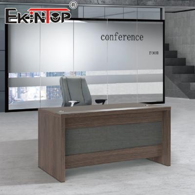 China Modern Design Office Executive Desk 1400Wx700Hx760mm For Managers Senior Executive for sale