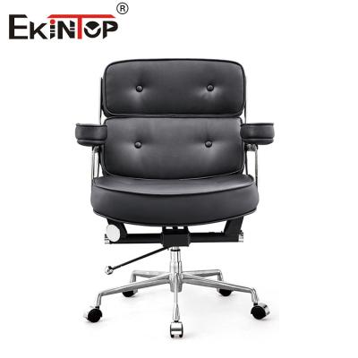 China Mid Back Black Leather Office Chair With Casters Unique for sale