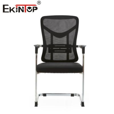 China Cadeira de escritório personalizável com almofada de assento de espuma de memória para salas de conferência à venda