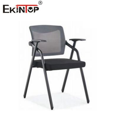 China Cadeira de treino dobrável em preto com material de malha estilo moderno à venda