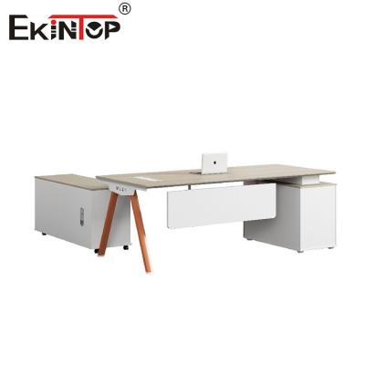 China Holz einfacher Konferenzraum Wasserdichtes Schreibtisch Modernes Schreibtisch zu verkaufen