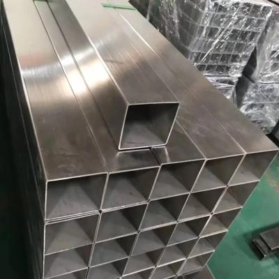 China 12 Gauge Q195 Q215 Galvanized Steel Pipe Square Tube Hot Rolled For Fuild Transportation for sale