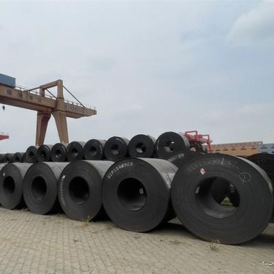 Chine Tôle d'acier laminée à chaud douce à faible teneur en carbone de JIS SS400 dans la bobine pour la construction et le métal non précieux à vendre