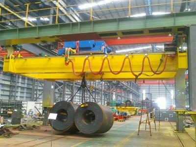 China 43kg/m or QU70 Steel Track Recommended Double Girder Overhead Crane with Easy Maintenance for sale