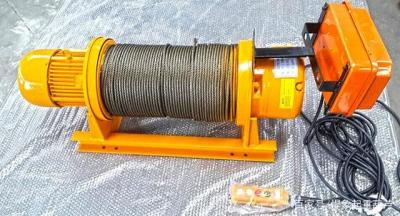 China CE ISO GOST 110-440 Volt Light Duty Electric Winch For Construction for sale