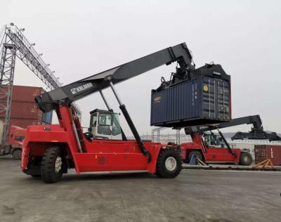 China Los corrales de los muelles alzan el ODM del OEM de la grúa del camión del envase del apilador del alcance en venta