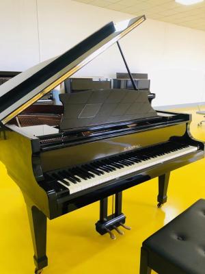 China ACOUSTIC WHITE SELF PLAYING UPRIGHT SECOND HAND PIANO Where to buy used piano more reliable piano prices are more expens for sale
