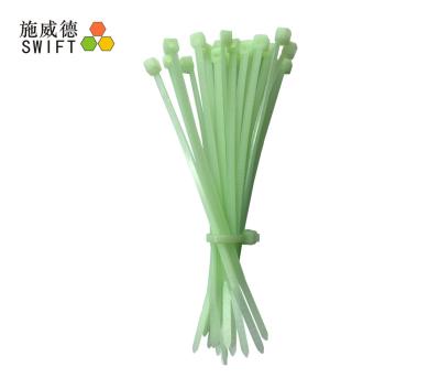 China 4 Inch Length Nylon Cable Ties Heat Resistant 150℃ UL94V2 Green Color PA66 for sale