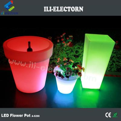 China Colorful Lighting LED Plastic Flower Planter for Garden Decor for sale