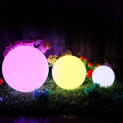 China 30cm Solar Powered Glow Ball Light IP54 Waterproof For Ground Decoration for sale