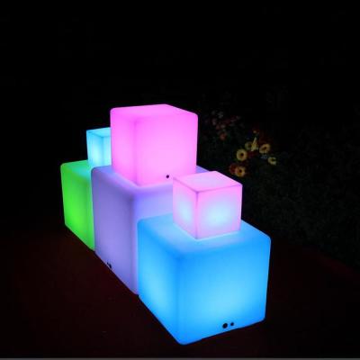 China IP65 Waterproof Outdoor LED Cube Light 16 Colors Changing For Garden Stools for sale