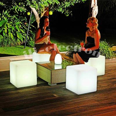 China Outdoor LED Light Cube Stool Colorful Waterproof For Foyer And Patio Decor for sale