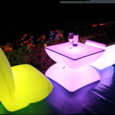 China PE Plastic LED Glow Furniture , Glow Cocktail Tables 16 Color Changeable for sale