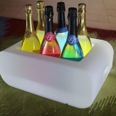 China CE/ ROHS Certificate SMD 5050 PE Plastic LED Ice Bucket 16 Colors Changing Illuminated for sale