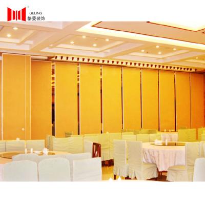 China 2000mm 3800mm Sliding Demountable Partition Wall Panels With POM Hanging Wheels for sale