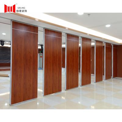 China 38-45db Soundproof Sliding Folding Wall Partition Wooden Dividing Wall for sale