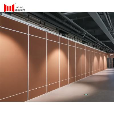 China Foldable Modular Movable Partition Wall 3m High MDF Surface for sale
