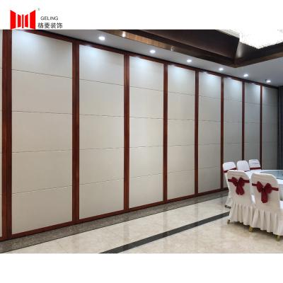 China 38-45db Soundproof Modular Full Height Partition For Restaurant for sale