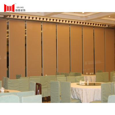 China Fireproof Hotel Acoustic Foldable Partition Wall 2000mm 3800mm High for sale