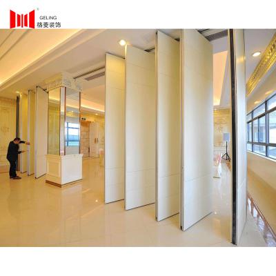 中国 OEMホテルのための移動可能な部屋の仕切り28KG/M2の音響の移動可能な壁 販売のため