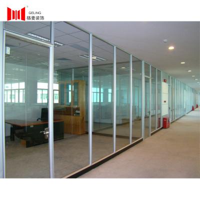 China Detachable 8mm Glass Partition Wall With Door Curved Frame for sale