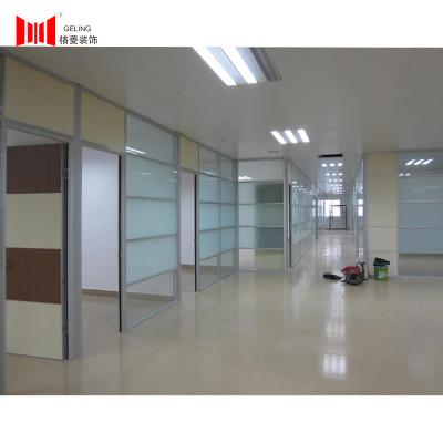 China 38-44db Soundproof Frosted Glass Office Partitions for sale