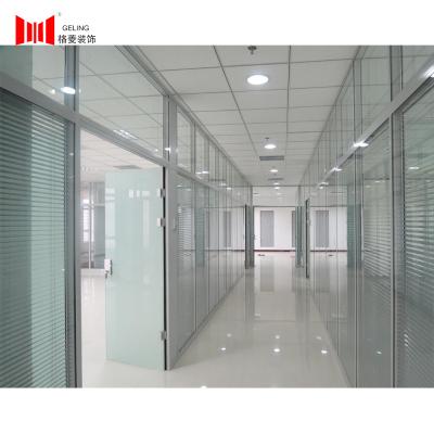China Modern Fixed Modular Glass Office Walls With Blind OEM ODM for sale