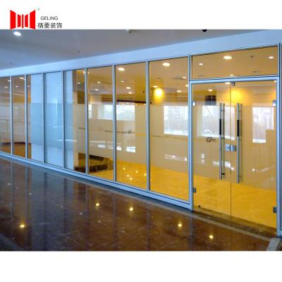 China Frosted Glass Office Partition Wall 38-44db Noise Cancelling Wall Dividers for sale