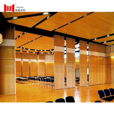 China 110mm Yellow Foldable Partition Wall System Movable Door For Banquet Hall for sale