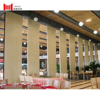 China 110mm Yellow Wood Surface Movable Partition Wall For Five Star Hotel for sale