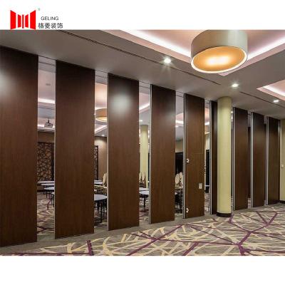 China Black Board Surface Sliding Operable Partition Wall For Exhibition Hall for sale