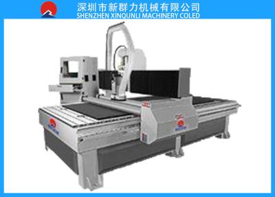 China Máquina de corte de madeira estável do CNC, máquina de trituração de madeira de um CNC de 1800 quilogramas à venda