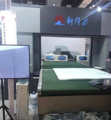 中国 半径の長い寿命の切断の高速CNCの泡の打抜き機8KW力10mm 販売のため