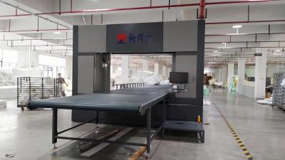 China Espuma del CNC/cortadora del contorno de la cortadora de la esponja para la fábrica Grey Color del sofá/de la espuma en venta