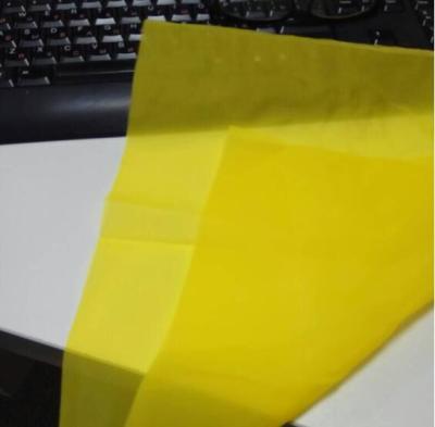 China Amarelo 80 - malha da impressão da tela do poliéster 48 para a matéria têxtil, 115cm ~ largura de 365cm à venda