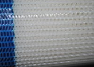 Chine Au-dessous de la ceinture de maille de spirale de polyester de 230 degrés pour l'asséchage de boue à vendre