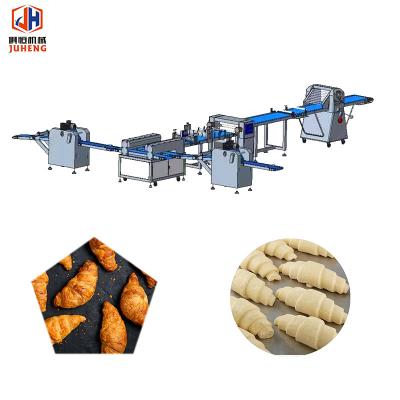 China Gewerblicher Gebrauch 2500 - 3000 Stück/h Croissantmachine für Lebensmittelfabriken zu verkaufen