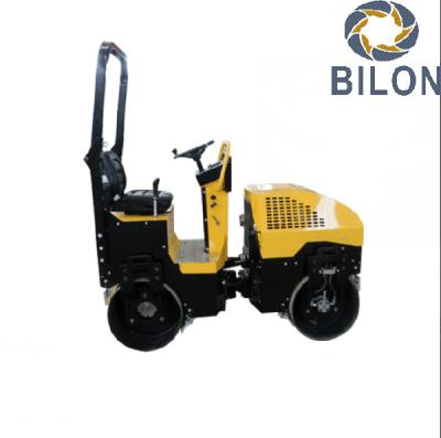 China Self Propelled Vibratory Road Roller 4 Stroke 2 Tons Ride on Asphalt Compaction for sale