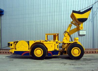 China 2CBM Articulated Underground Mining Machines / Hydraulic Electric Load Haul Dump machine for sale