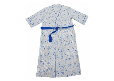 China Encanamento azul impresso floral azul do envoltório do quimono da veste de banho do jérsei do algodão das senhoras 3/4 de luva à venda